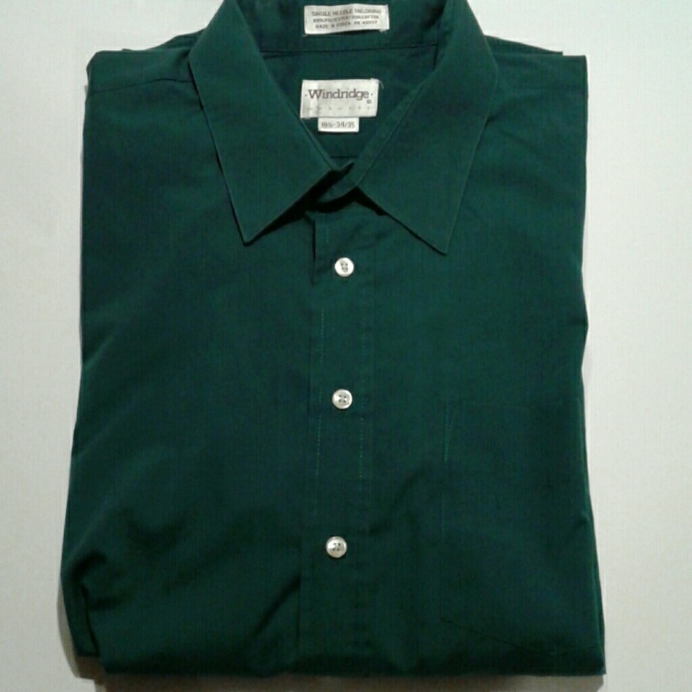 Men's Windridge Dress Shirt size 18 1/2 34/35